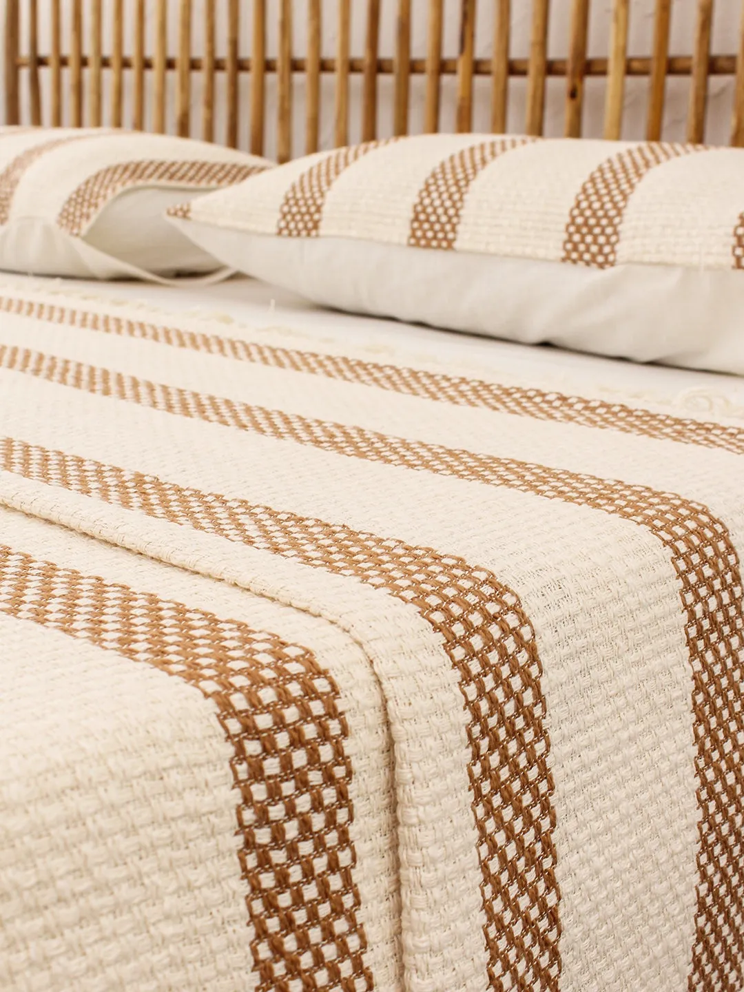 Shivalik Double Bedcover (Brown)
